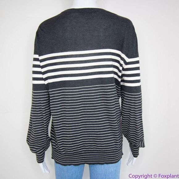 Vince 100% cotton grey stripe crewneck sweater, size Small - Picture 4 of 15